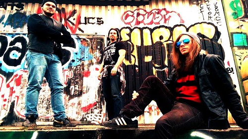 CMT Pic2 500