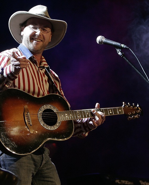 Celtic Cowboy Dirk pic1 2016 500