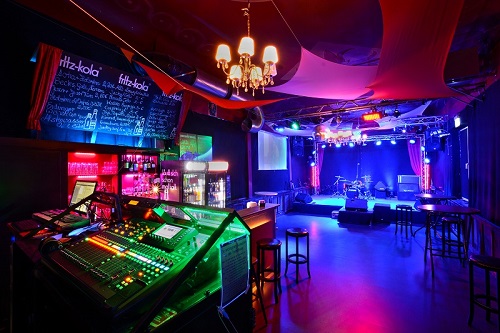 Marias Ballroom Prerenovation 2018 500