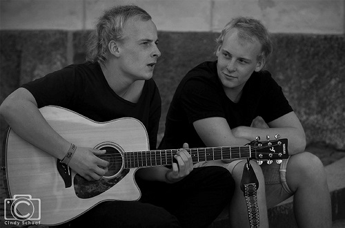 Twins of June 2018 pic1 By Cindy Schoof 500