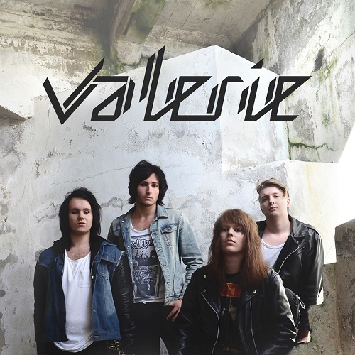Valerieband Pic3 500